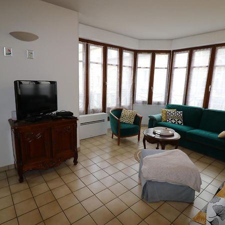 Ideal , Plein Centre-Ville Tout Confort Espalion Exterior foto